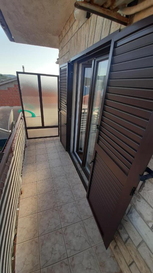Apartmani Vukovic คาปริเย ภายนอก รูปภาพ