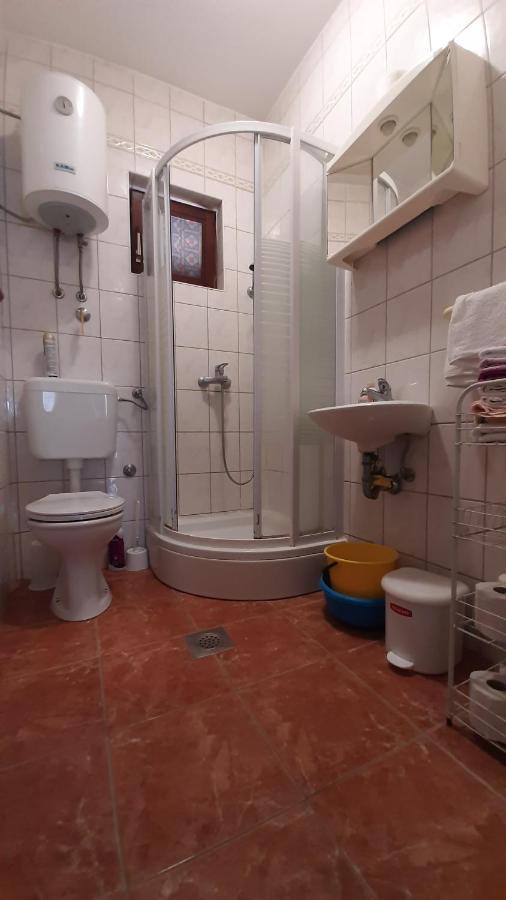 Apartmani Vukovic คาปริเย ภายนอก รูปภาพ