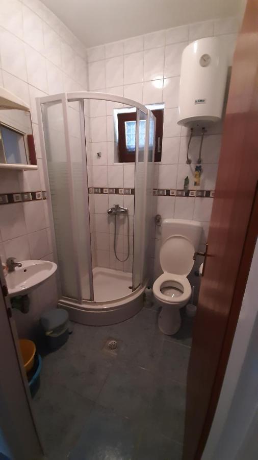 Apartmani Vukovic คาปริเย ภายนอก รูปภาพ