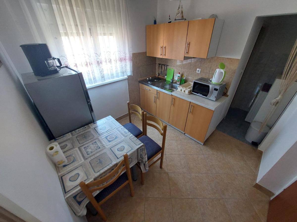 Apartmani Vukovic คาปริเย ภายนอก รูปภาพ