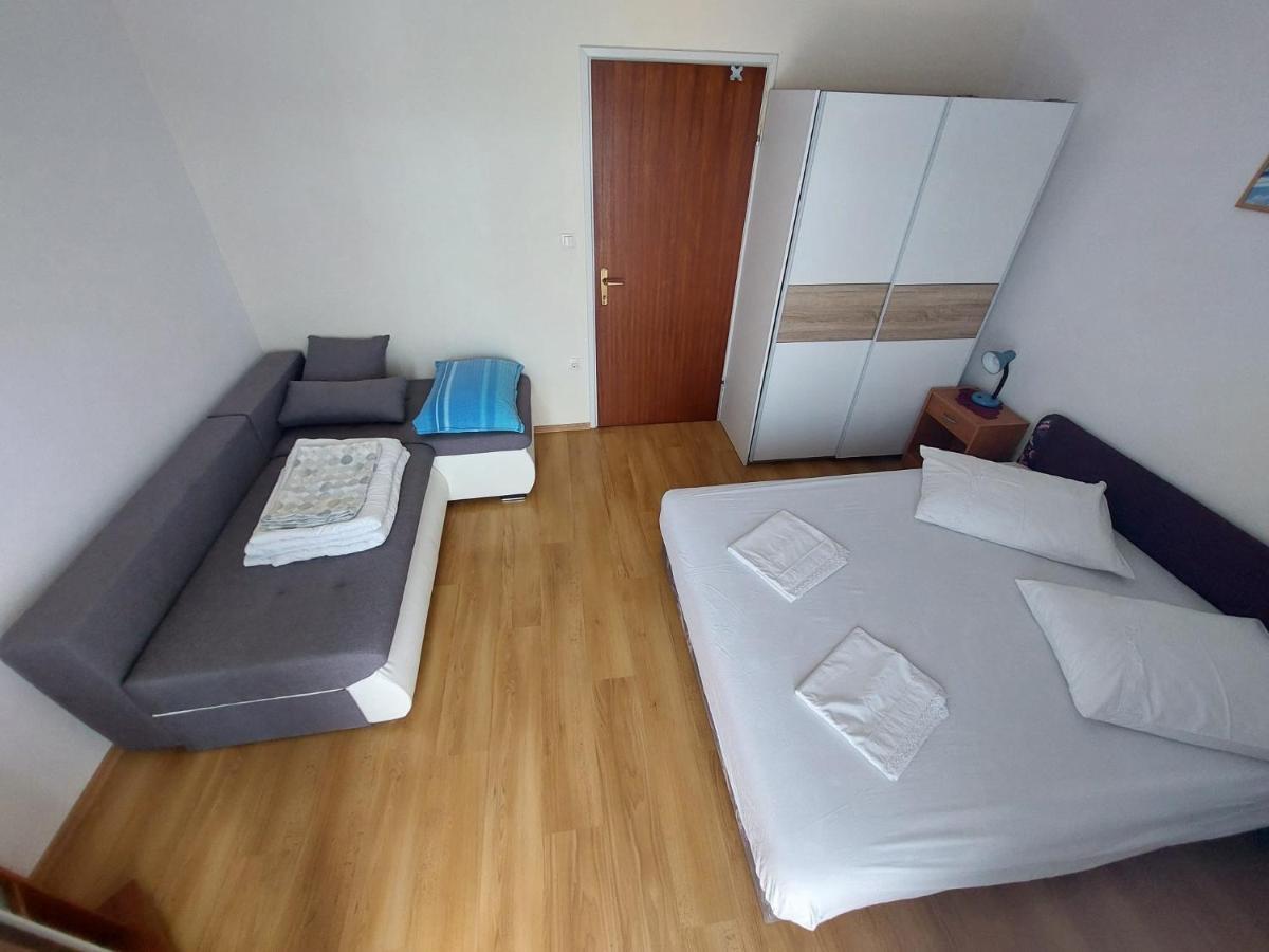Apartmani Vukovic คาปริเย ภายนอก รูปภาพ