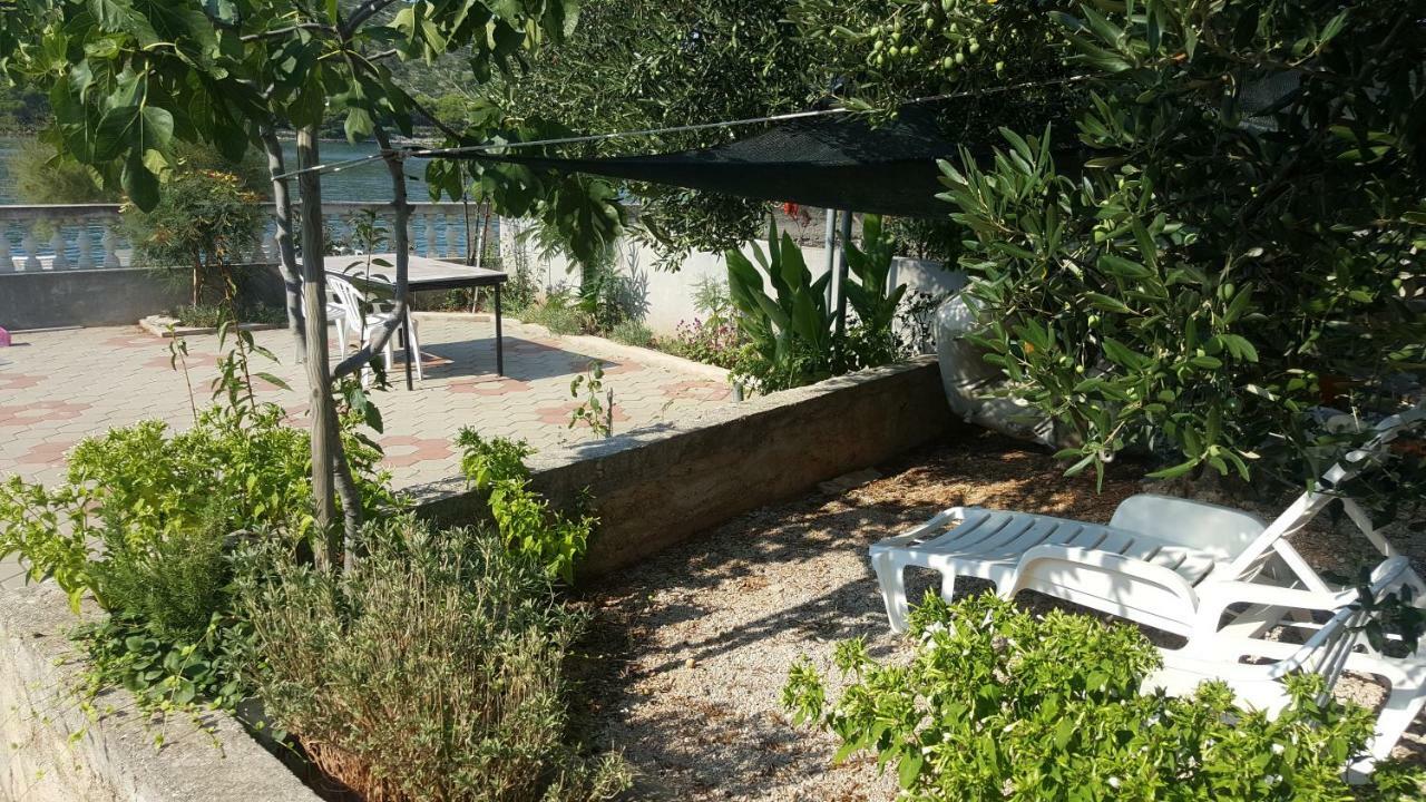 Apartmani Vukovic คาปริเย ภายนอก รูปภาพ